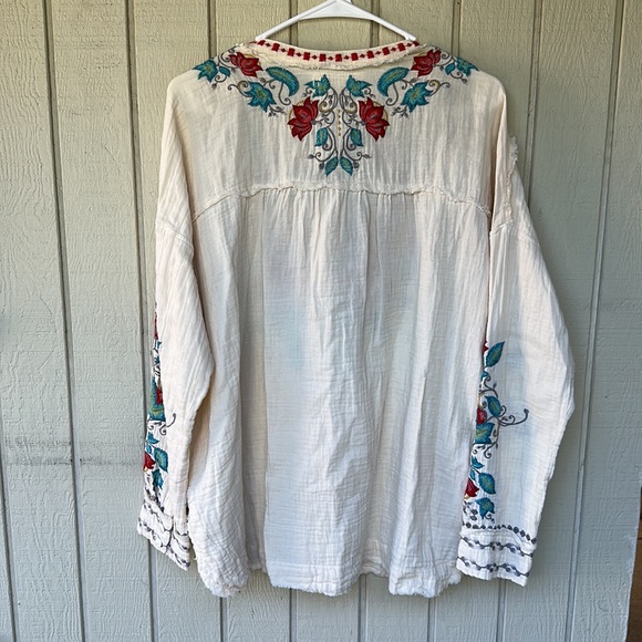 Johnny Was NWT embroidered blouse Deangelo Gauze top - Picture 8 of 9